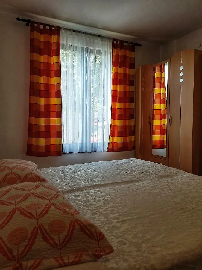 Apartment Nena Novi Vinodolski 0*,